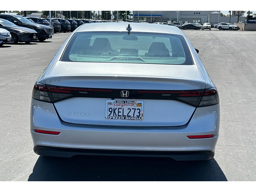 2024 Honda Accord 1.5T LX photo 3