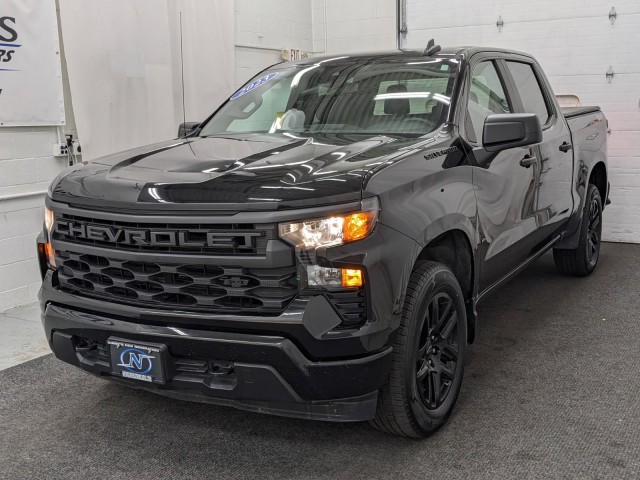 2023 Chevrolet Silverado 1500 4WD Crew Cab Short Bed Custom | 4WD Crew Cab Standard Bed Custom