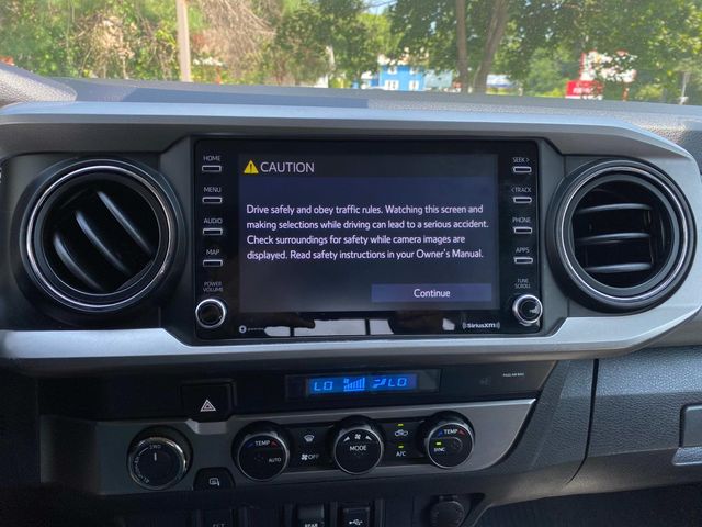 2021 Toyota Tacoma SR5 photo 16