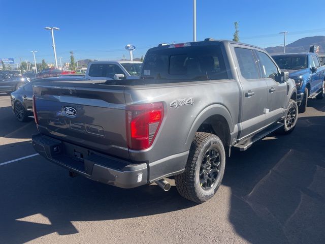 2025 Ford F-150 XLT photo 2