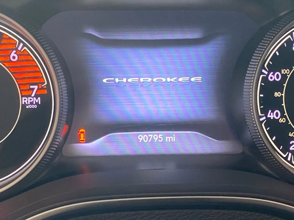 Used 2020 Jeep Cherokee Trailhawk with VIN 1C4PJMBN1LD549473 for sale in Monticello, Minnesota