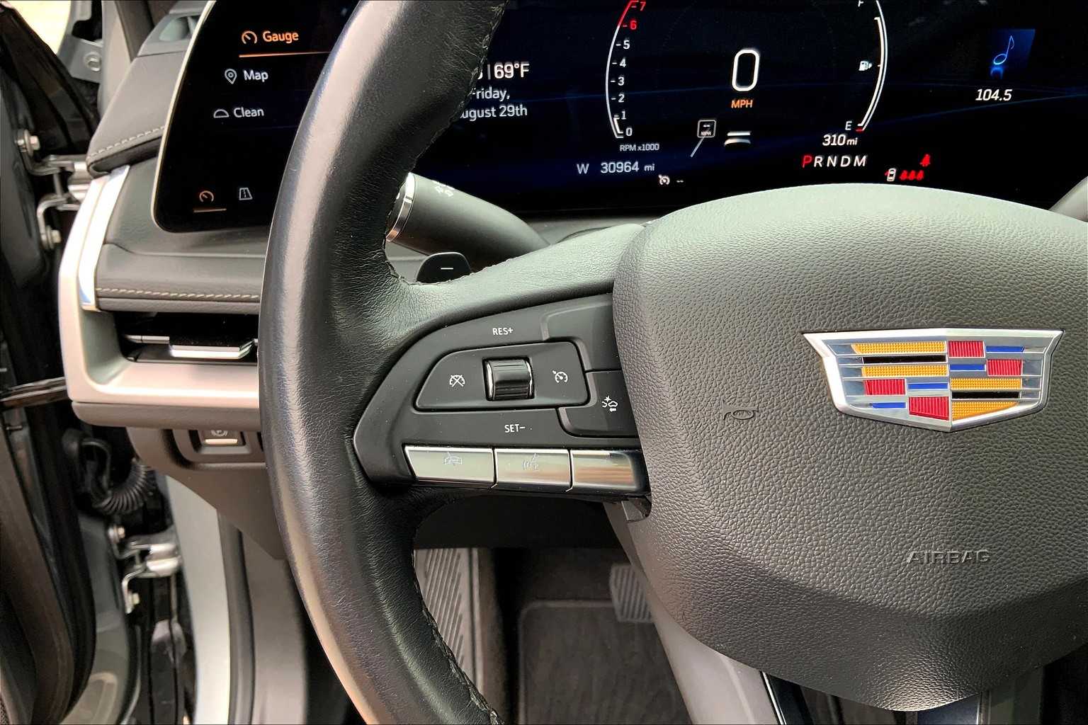 2024 Cadillac XT4 Premium Luxury photo 21