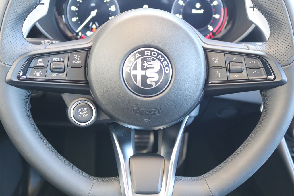 2025 Alfa Romeo Giulia SPRINT photo 26