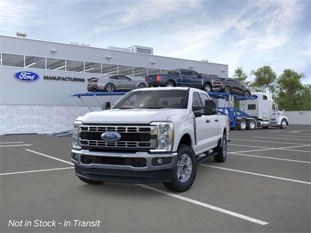 2026 Ford F-350 XLT photo 2