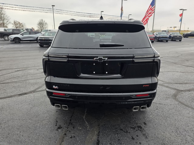 2026 Chevrolet Traverse RS photo 3