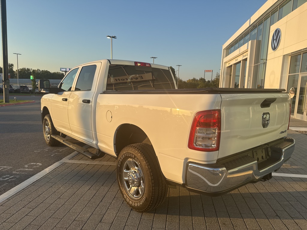 2024 Ram 2500 Tradesman photo 4