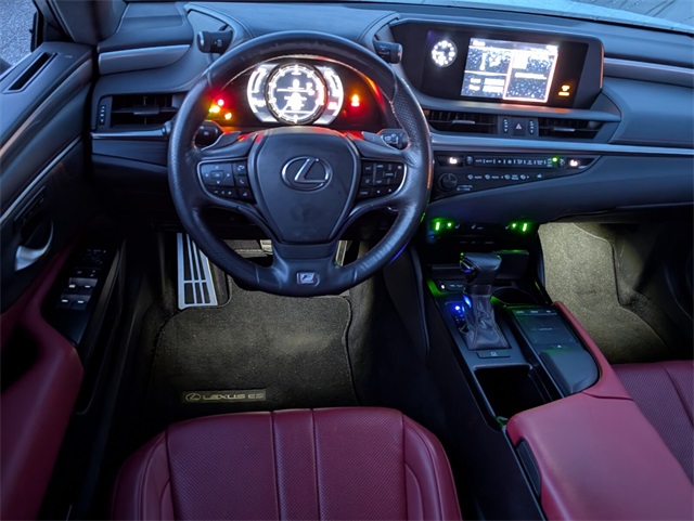 2020 Lexus ES 350 F SPORT photo 9