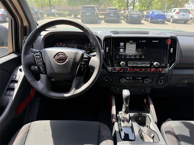 2025 Nissan Frontier PRO-4X photo 2