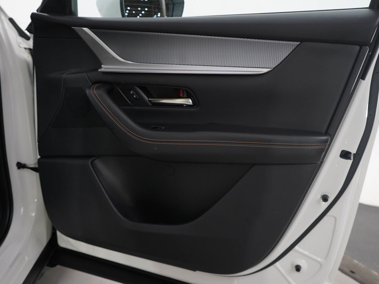 2024 Mazda CX-90 Preferred photo 9