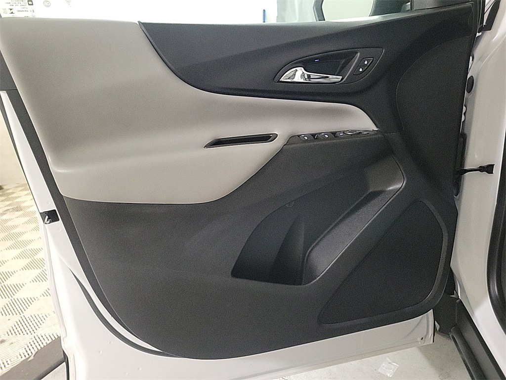 2023 CHEVROLET EQUINOX - Image 19