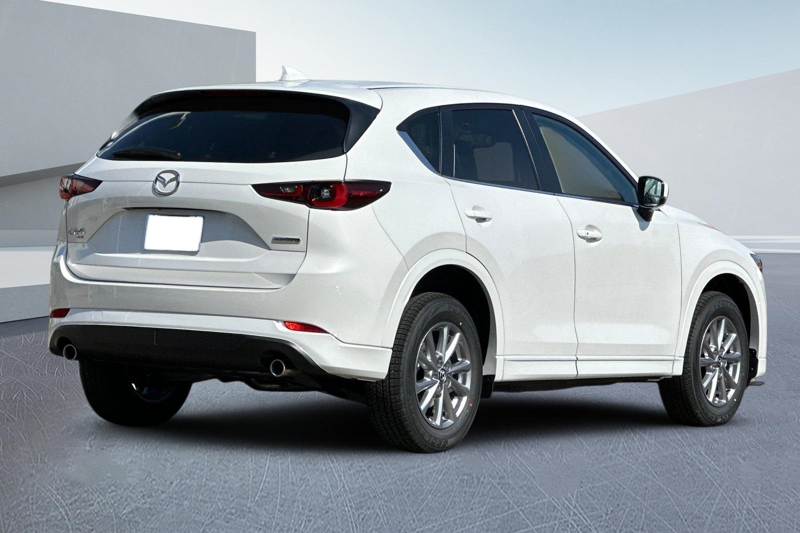 2025 Mazda CX-5 2.5 S Preferred photo 3