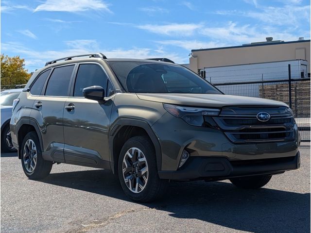 2026 Subaru Forester Premium's photo