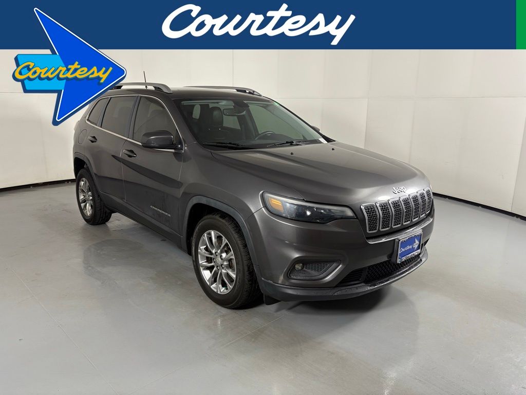 2019 Jeep Cherokee Latitude Plus's photo