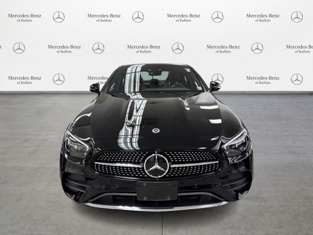 2022 Mercedes Benz E 450 4MATIC photo 2