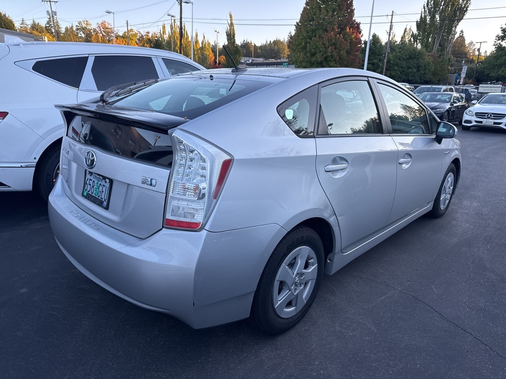 2011 Toyota Prius One photo 4