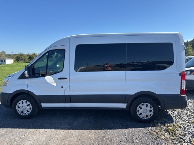 2017 Ford Transit XL photo 4