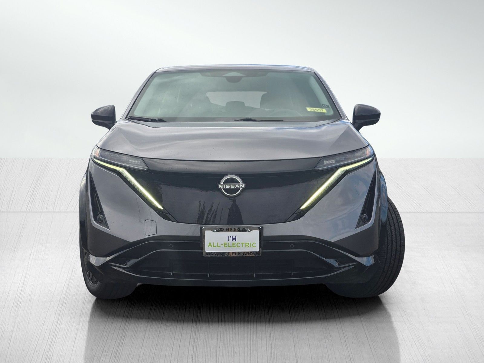 2024 Nissan ARIYA Engage photo 2