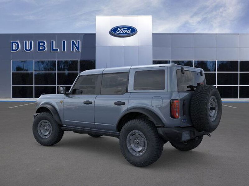2025 Ford Bronco Badlands photo 4