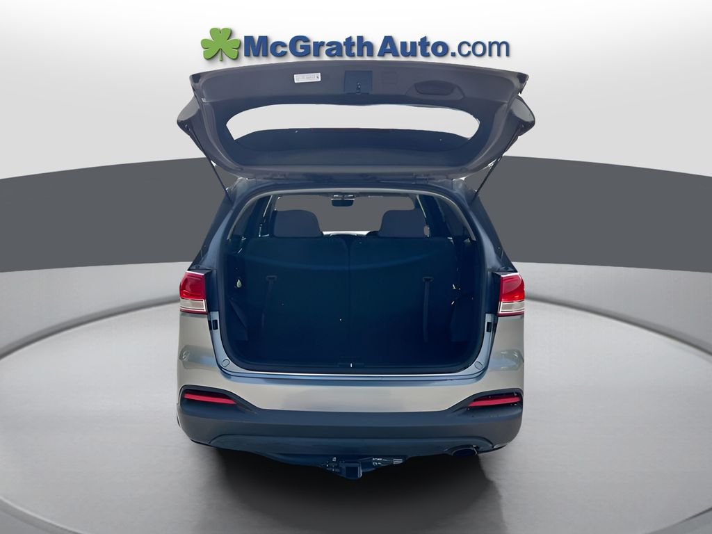 2018 Kia Sorento LX photo 18