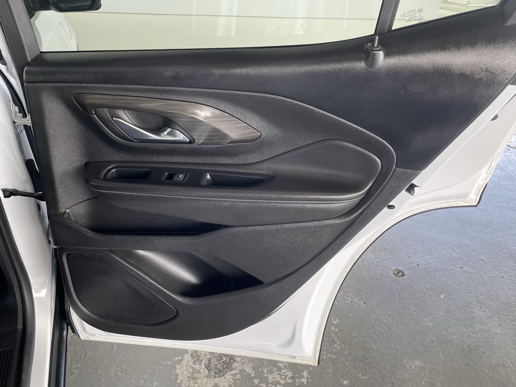 2023 Gmc Terrain SLE photo 26