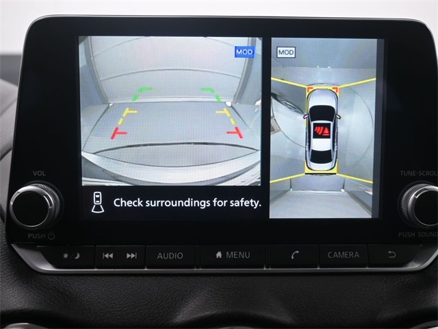2025 Nissan Sentra SR photo 3