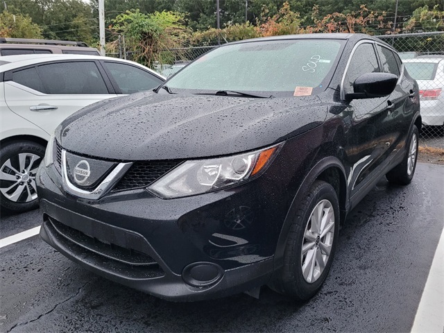 2019 Nissan Rogue Sport S photo 3