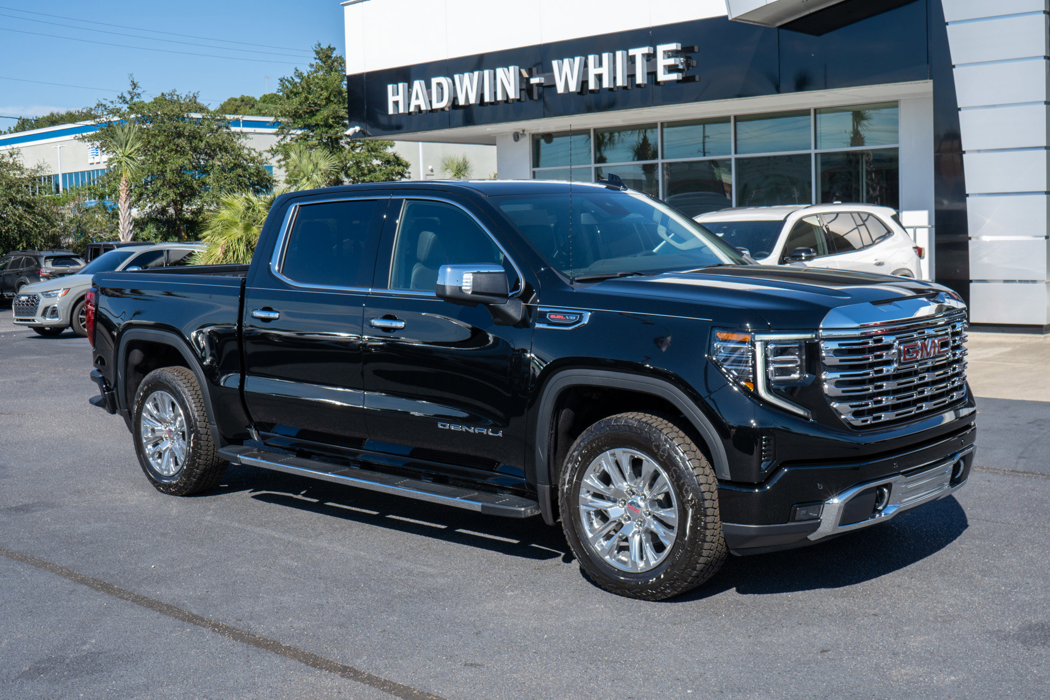 2026 GMC Sierra 1500 Denali's photo