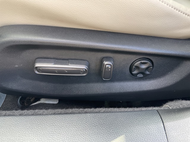2022 Honda Accord Hybrid EX-L photo 22