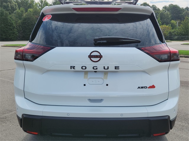 2026 Nissan Rogue SV photo 4