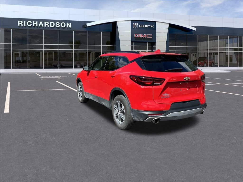 2023 Chevrolet Blazer 2LT photo 3