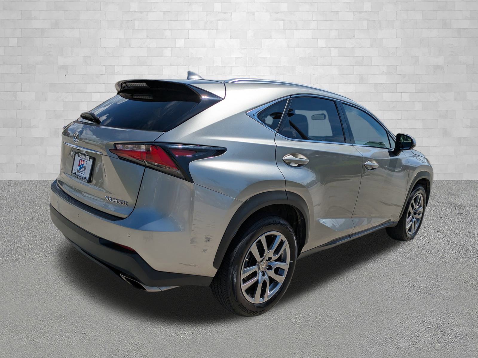 2016 Lexus NX 200t AWD photo 2