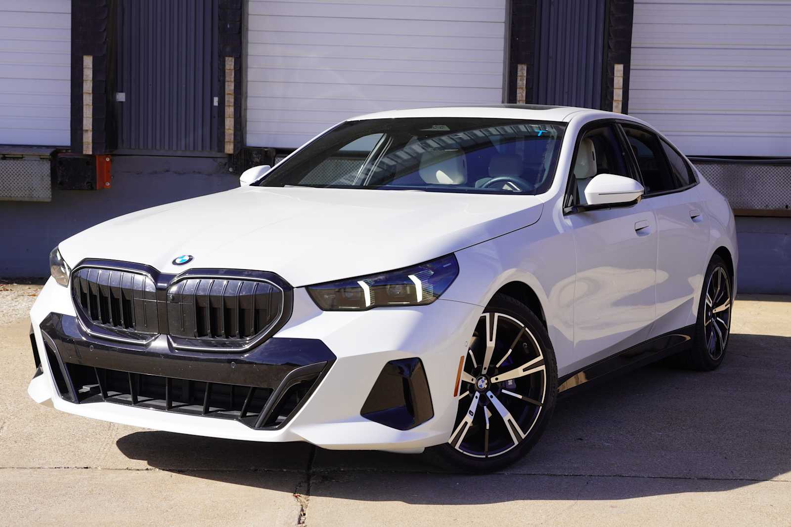 2026 BMW 5 Series 530i's photo