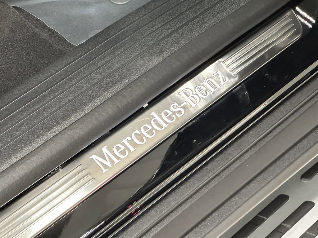 2026 Mercedes Benz GLS 450 4MATIC photo 16