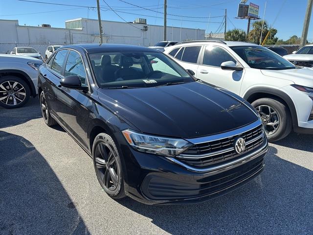 2022 Volkswagen Jetta 1.5T SE photo 2