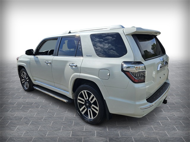 2022 Toyota 4Runner Limited photo 4