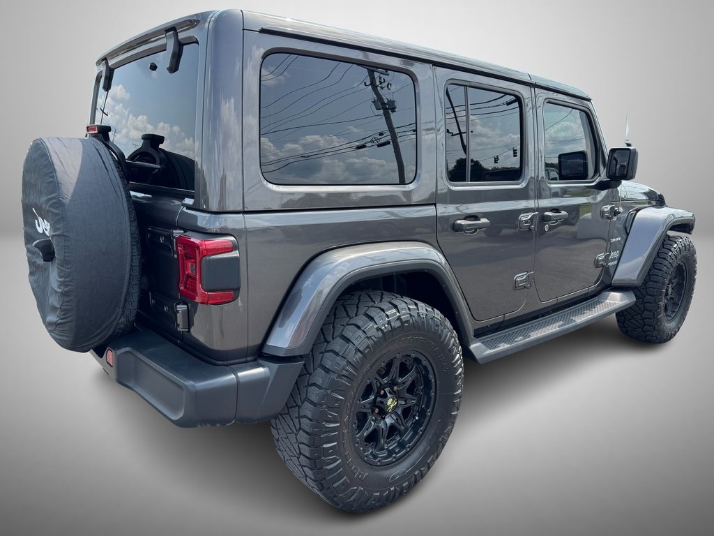 2018 Jeep Wrangler Unlimited Sahara photo 3