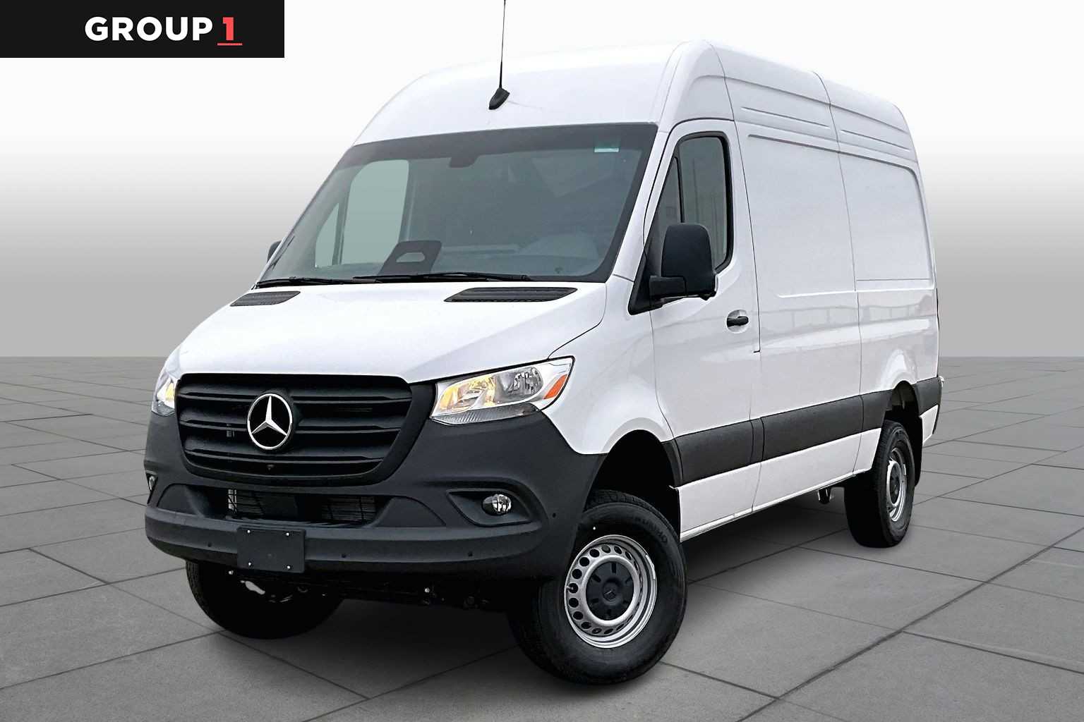 2026 Mercedes-Benz Sprinter Cargo Van Base's photo