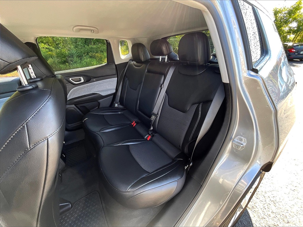 2022 Jeep Compass Latitude photo 24