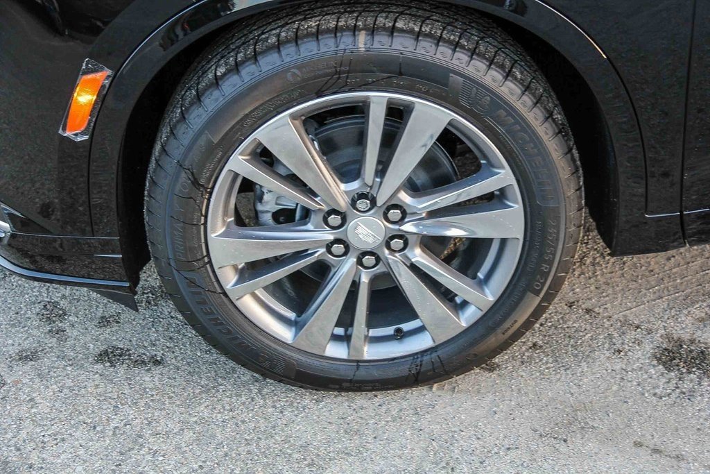 2025 Cadillac XT6 Premium Luxury photo 4