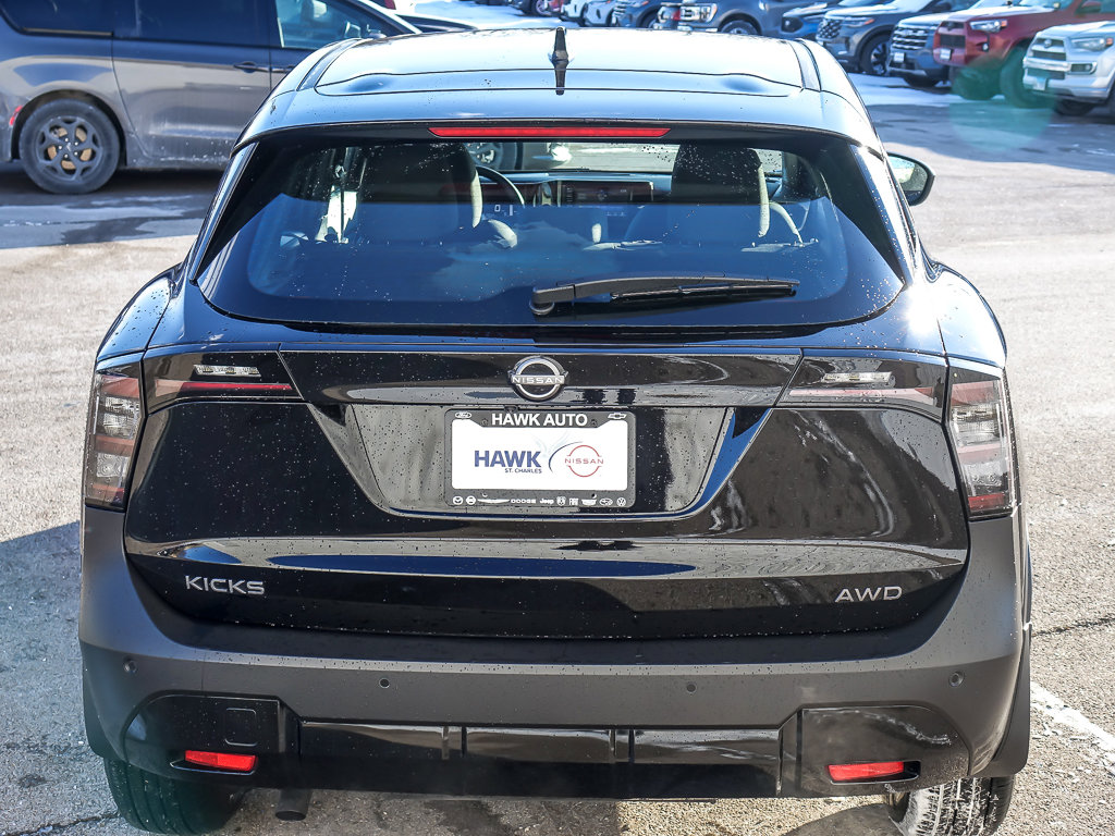 2025 NISSAN KICKS MPV - Image 4