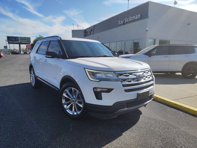 2019 Ford Explorer XLT's photo