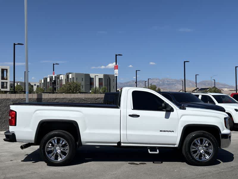 2017 Gmc Sierra Base photo 9