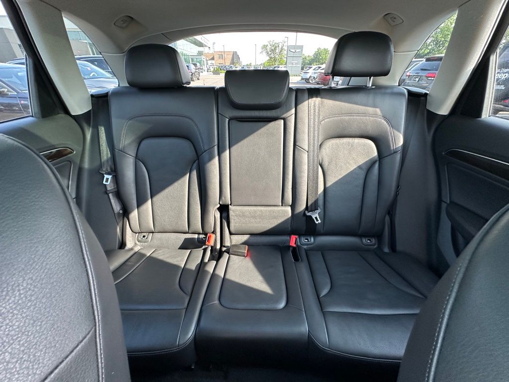 2013 Audi Q5 2.0T Premium Plus photo 19