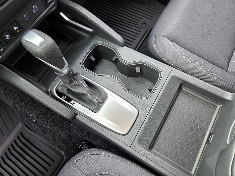 2025 Nissan Frontier Crew Cab SV photo 15
