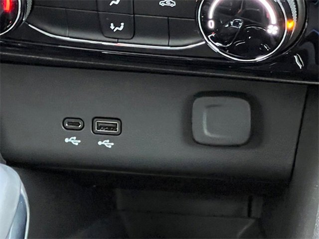 2026 Buick Encore GX Sport Touring photo 17