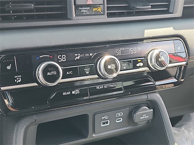 2025 Honda Pilot Sport photo 15
