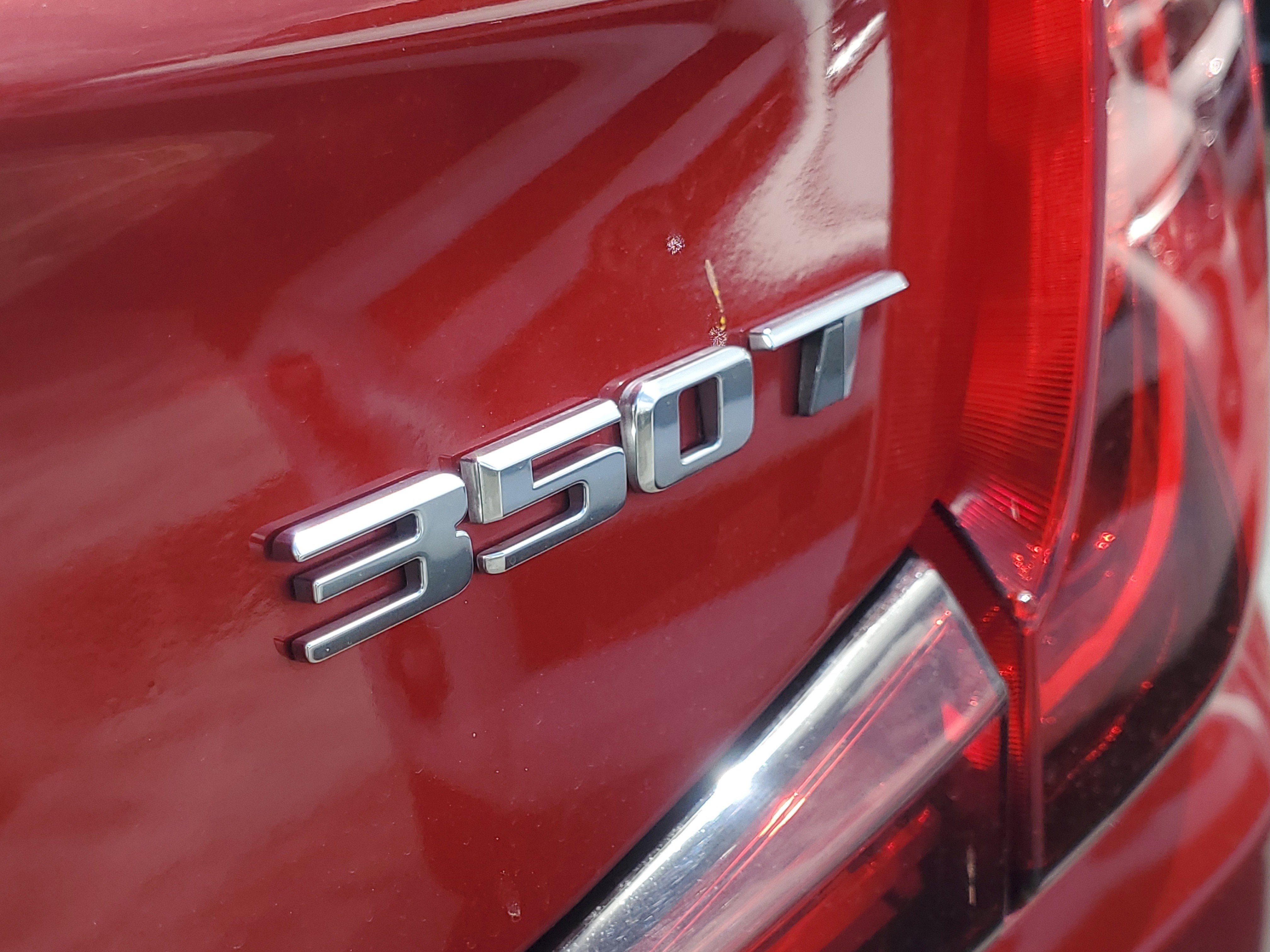 2022 Cadillac XT4 Premium Luxury photo 7