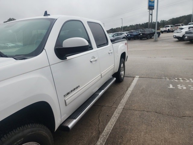 2011 GMC Sierra 1500 SLT's photo