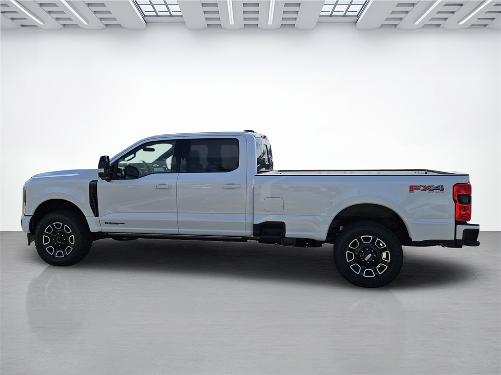 2025 Ford F-250 Platinum photo 8