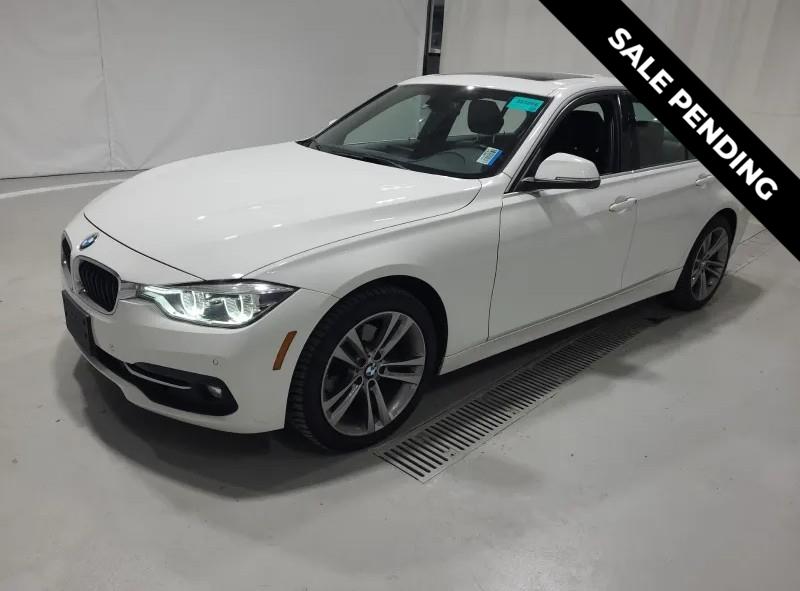 2018 BMW 3 Series 330i's photo